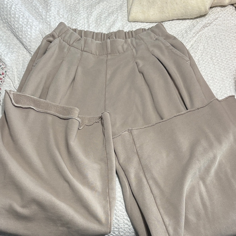 Women's Tan Pants - Picture 1 of 2